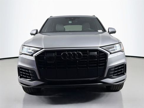 Used 2021 Audi Q7 3.0T Premium Plus w/ Executive Package image 3