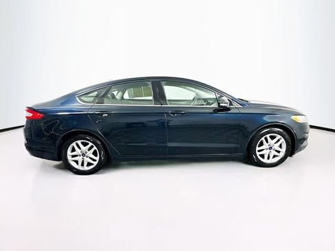 Used 2014 Ford Fusion SE image 9