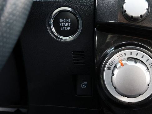 Used 2023 Toyota 4Runner TRD Off-Road Premium image 33