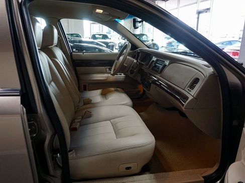 Used 2006 Mercury Grand Marquis LS image 32