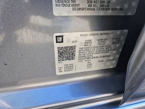 Used 2020 Chevrolet Silverado 1500 LT w/ All-Star Edition image 30