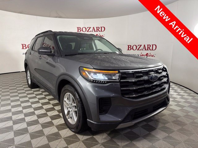 Used 2026 Ford Explorer Active RWD image 1