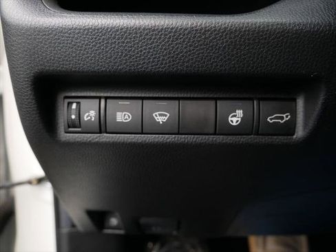 Certified 2022 Toyota RAV4 XLE Premium AWD/4WD image 29