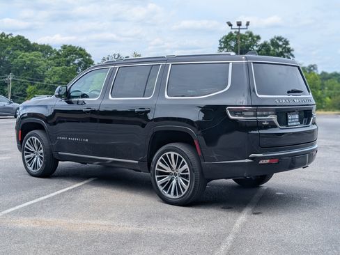 Used 2025 Jeep Grand Wagoneer 4WD image 7