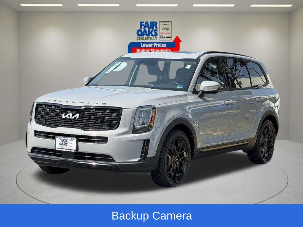 Used 2022 Kia Telluride EX w/ EX Premium Package AWD/4WD image 3