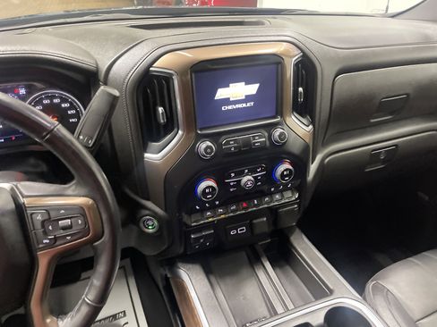 Used 2022 Chevrolet Silverado 1500 High Country image 28