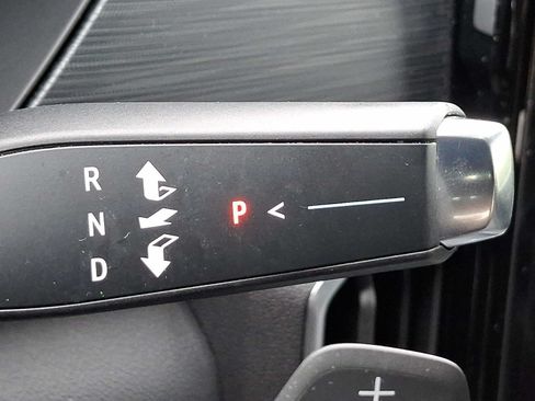Used 2025 GMC Acadia Elevation AWD/4WD image 14
