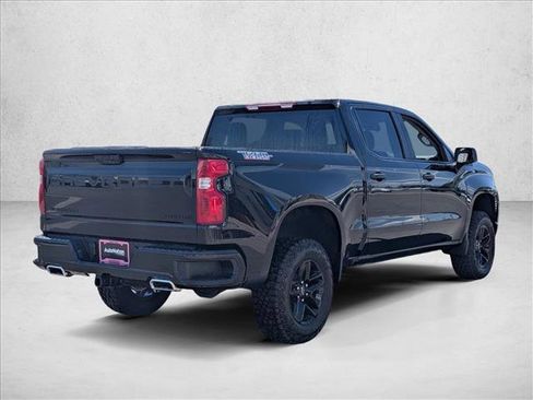 New 2026 Chevrolet Silverado 1500 Custom Trail Boss w/ LPO, Dark Essentials Package AWD/4WD image 2