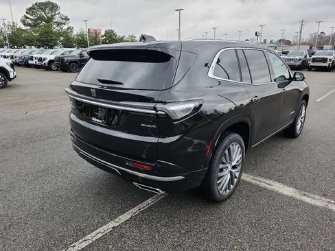 New 2026 Buick Enclave Avenir w/ Super Cruise Package image 3