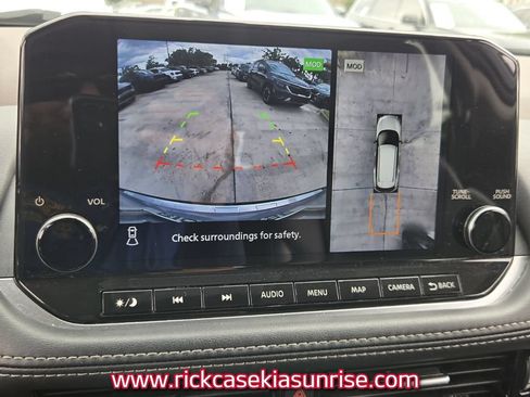Used 2023 Nissan Rogue SL w/ SL Premium Package FWD image 20