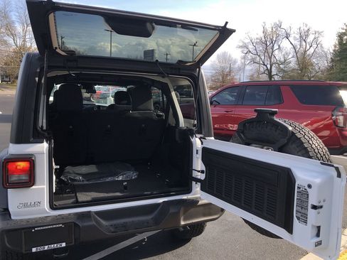 New 2026 Jeep Wrangler Sport S image 17