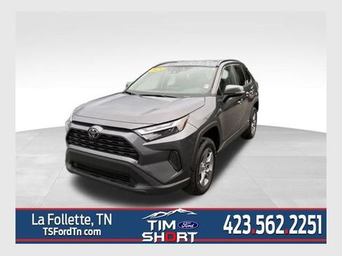 Used 2025 Toyota RAV4 XLE AWD/4WD image 1