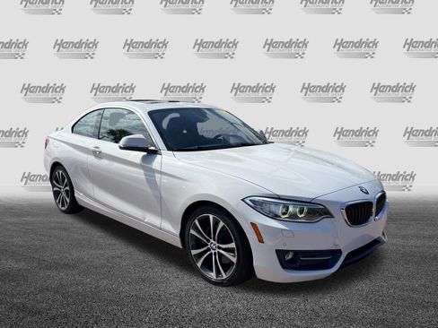 Used 2017 BMW 230i xDrive Coupe AWD/4WD image 2