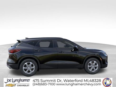New 2026 Chevrolet Blazer LT image 5