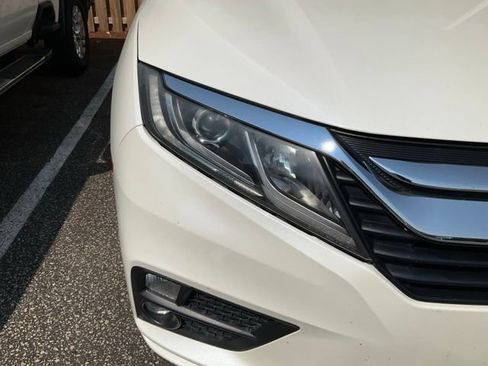 Used 2019 Honda Odyssey EX-L image 9