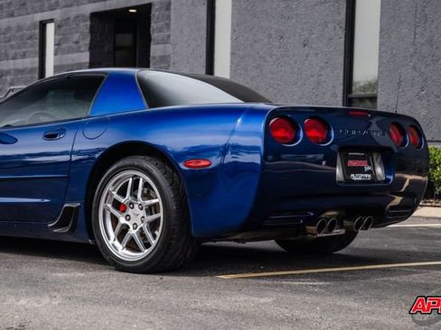 Used 2004 Chevrolet Corvette Z06 w/ Z06 Preferred Equipment Group image 49