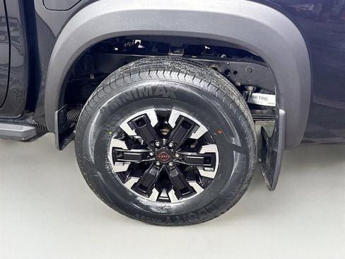 Used 2023 Nissan Frontier PRO-4X w/ Pro Convenience Package AWD/4WD image 26