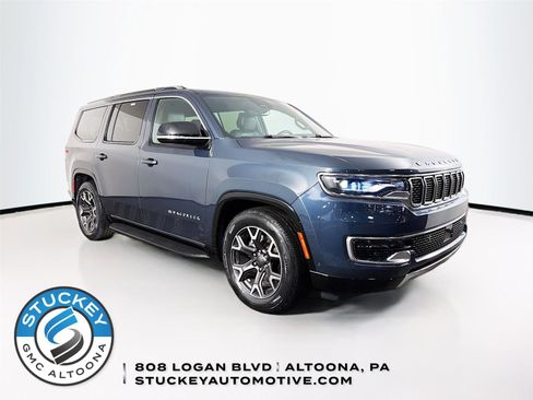 Used 2024 Jeep Wagoneer Series III AWD/4WD image 1