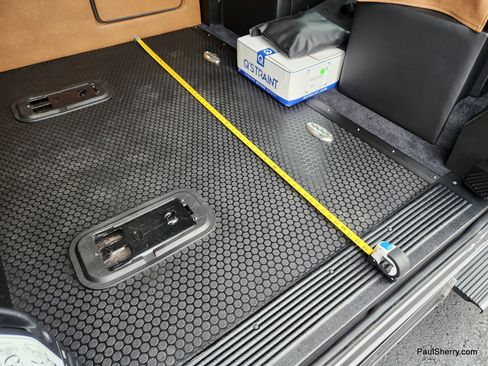 New 2024 RAM ProMaster 2500 w/ Advanced Safety Group FWD image 23