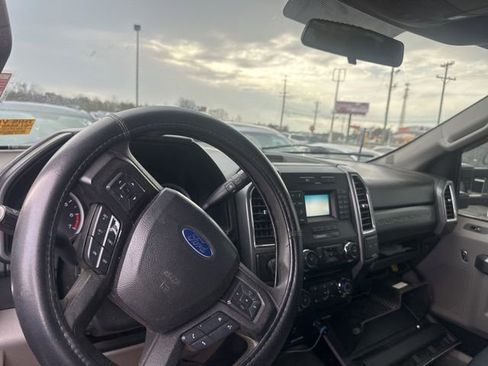 Used 2018 Ford F250 XLT image 8