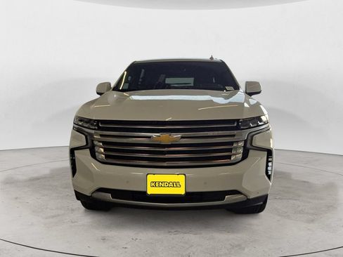 Used 2023 Chevrolet Suburban High Country AWD/4WD image 2