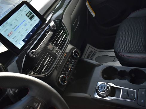 New 2026 Ford Escape ST-Line Select w/ Equipment Group 401A image 32