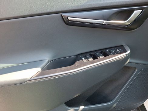 New 2025 Kia EV6 Light w/ Light LR Technology Package image 6