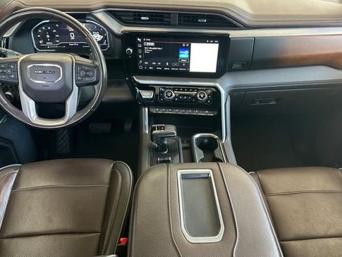 Used 2022 GMC Sierra 1500 Denali AWD/4WD image 13