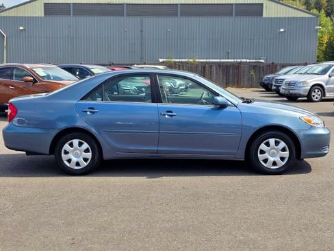 Used 2004 Toyota Camry FWD image 17