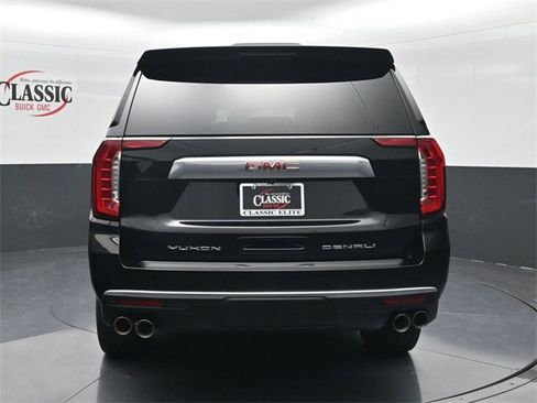 Certified 2023 GMC Yukon XL Denali image 8