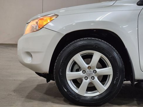 Used 2007 Toyota RAV4 Limited image 5