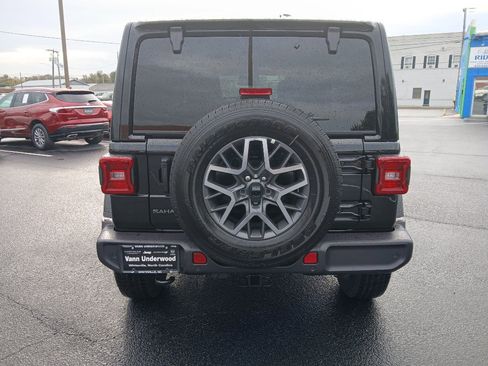 New 2026 Jeep Wrangler Unlimited Sahara image 5
