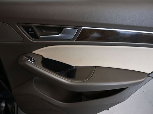 Used 2014 Audi Q5 2.0T Premium w/ Lighting Package image 33