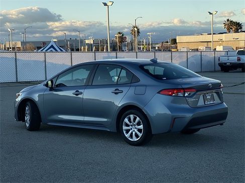 Used 2024 Toyota Corolla LE image 7