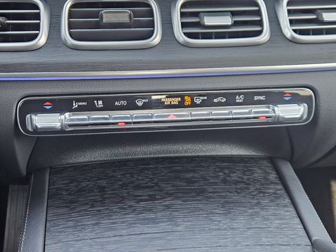 Used 2025 Mercedes-Benz GLE 450 4MATIC image 20