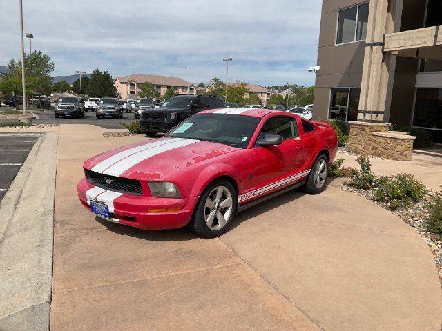 Used 2005 Ford Mustang Coupe RWD image 8