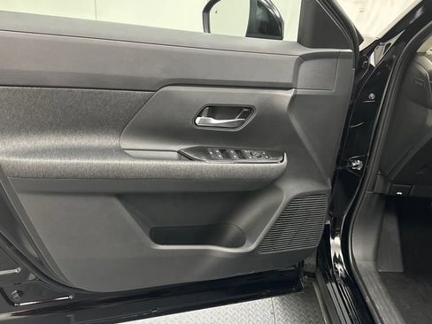 New 2026 Nissan Kicks SV AWD/4WD image 14