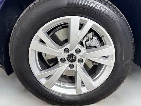 Certified 2025 Audi Q5 2.0T Premium w/ Convenience Package image 31