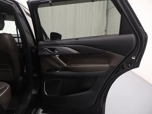 Used 2022 MAZDA CX-9 Signature image 15