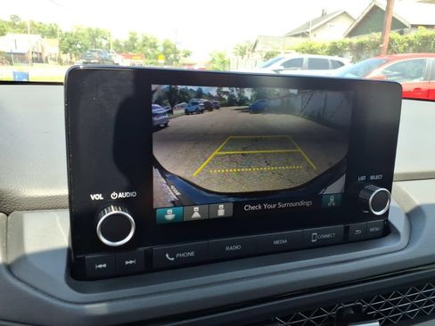 Used 2023 Honda Accord EX image 18
