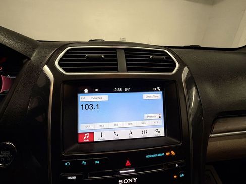 Used 2018 Ford Explorer Limited w/ Equipment Group 301A image 13