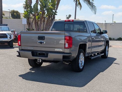 Used 2017 Chevrolet Silverado 1500 High Country AWD/4WD image 5