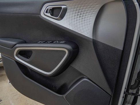 Certified 2024 Kia Soul LX w/ Option Group 015 image 22