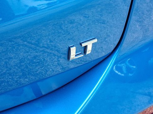 Used 2024 Chevrolet Equinox LT FWD image 10