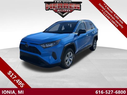 Used 2019 Toyota RAV4 LE image 1