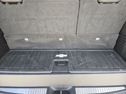 Used 2019 Chevrolet Tahoe LT w/ Luxury Package image 34