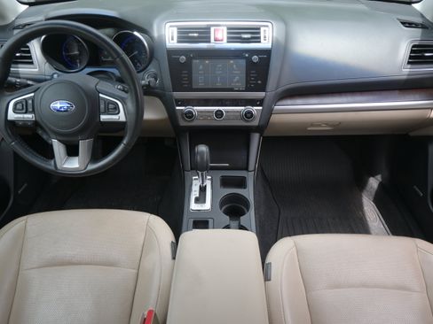 Used 2015 Subaru Outback 2.5i Limited AWD/4WD image 32