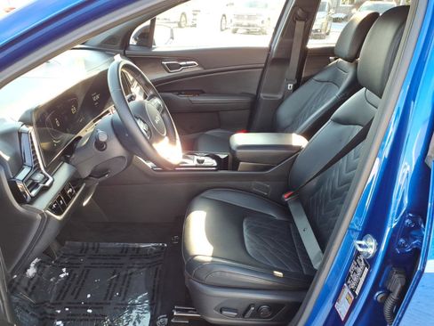 Used 2023 Kia Sportage X-Line image 4