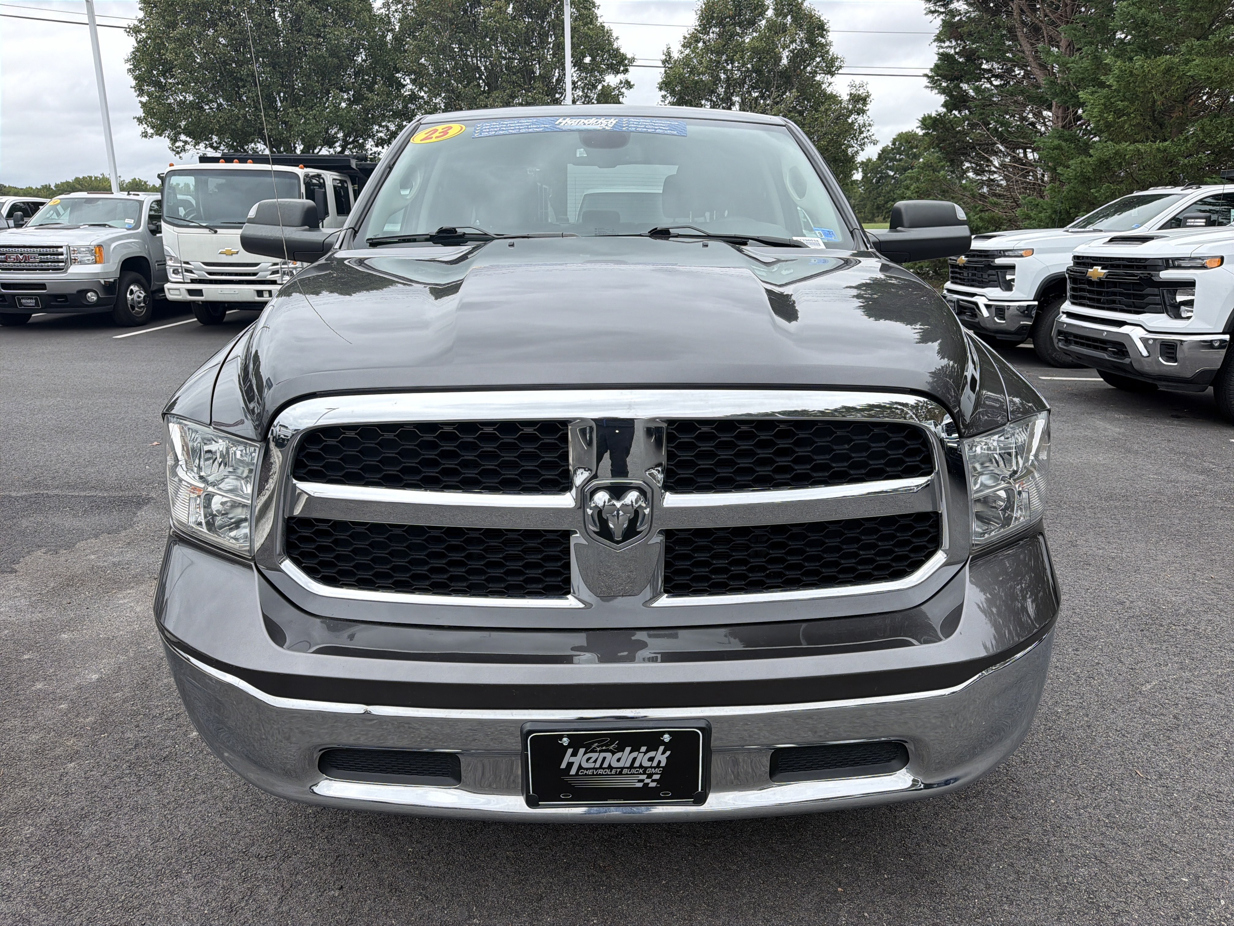 Used 2023 RAM 1500 Classic SLT w/ Trailer & Traction Group AWD/4WD image 3