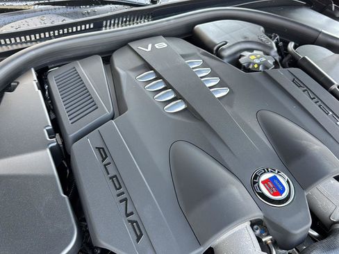 Used 2025 BMW ALPINA B8 xDrive Gran Coupe image 31